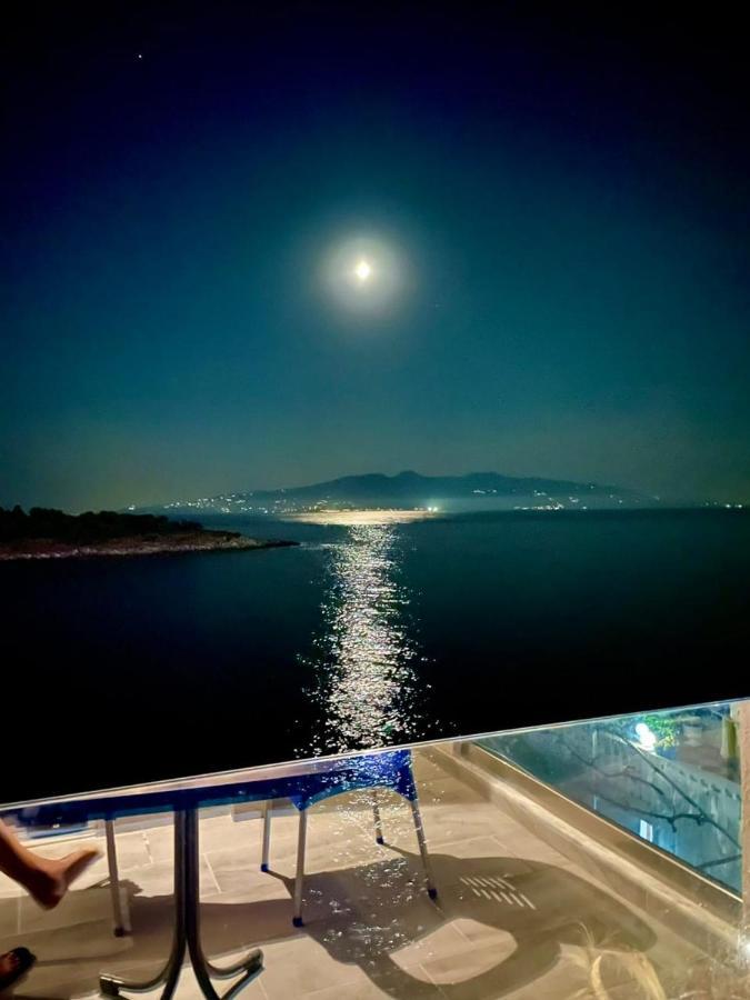Fabeno Villa Sarande Bagian luar foto
