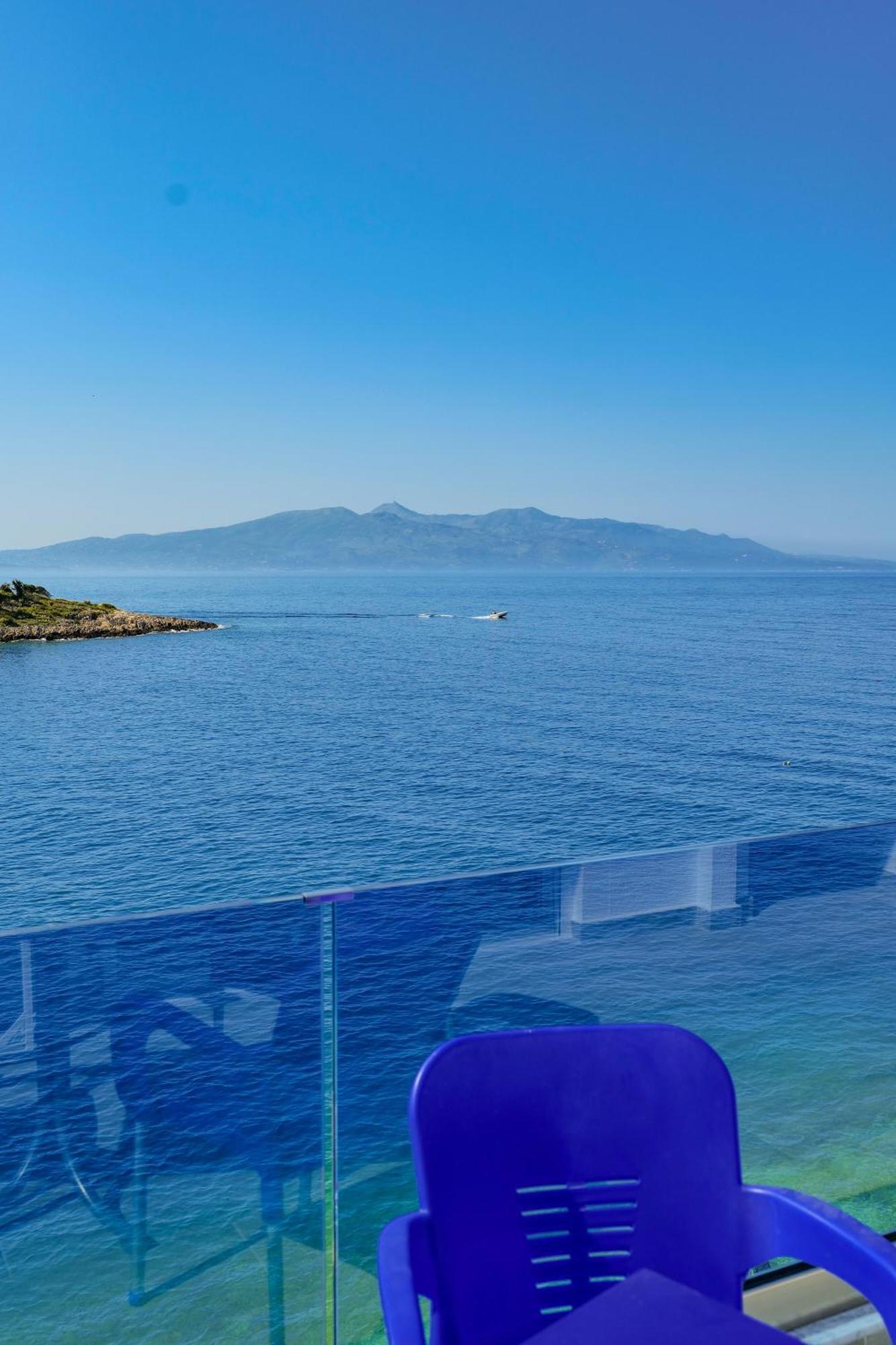 Fabeno Villa Sarande Bagian luar foto