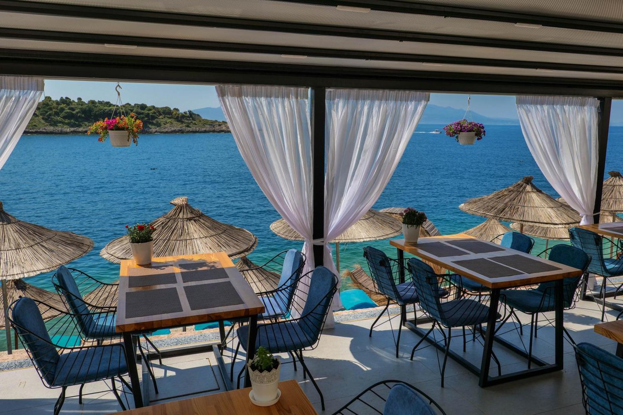 Fabeno Villa Sarande Bagian luar foto